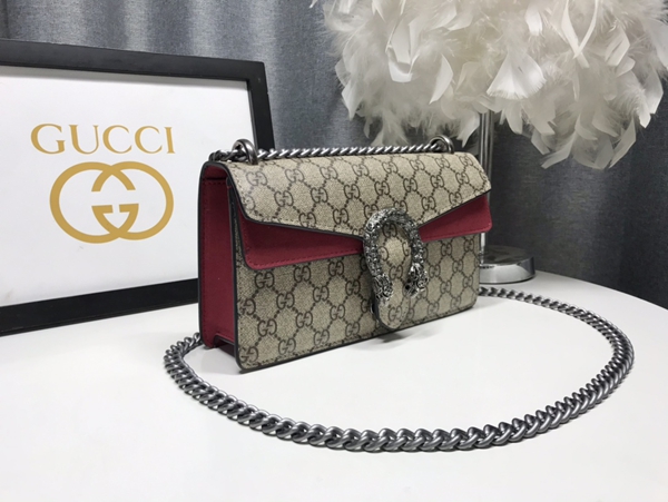 激安グッチバッグコピー背面デザイン